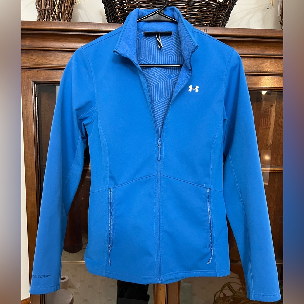Under Armour Fitted/Coupe Storm